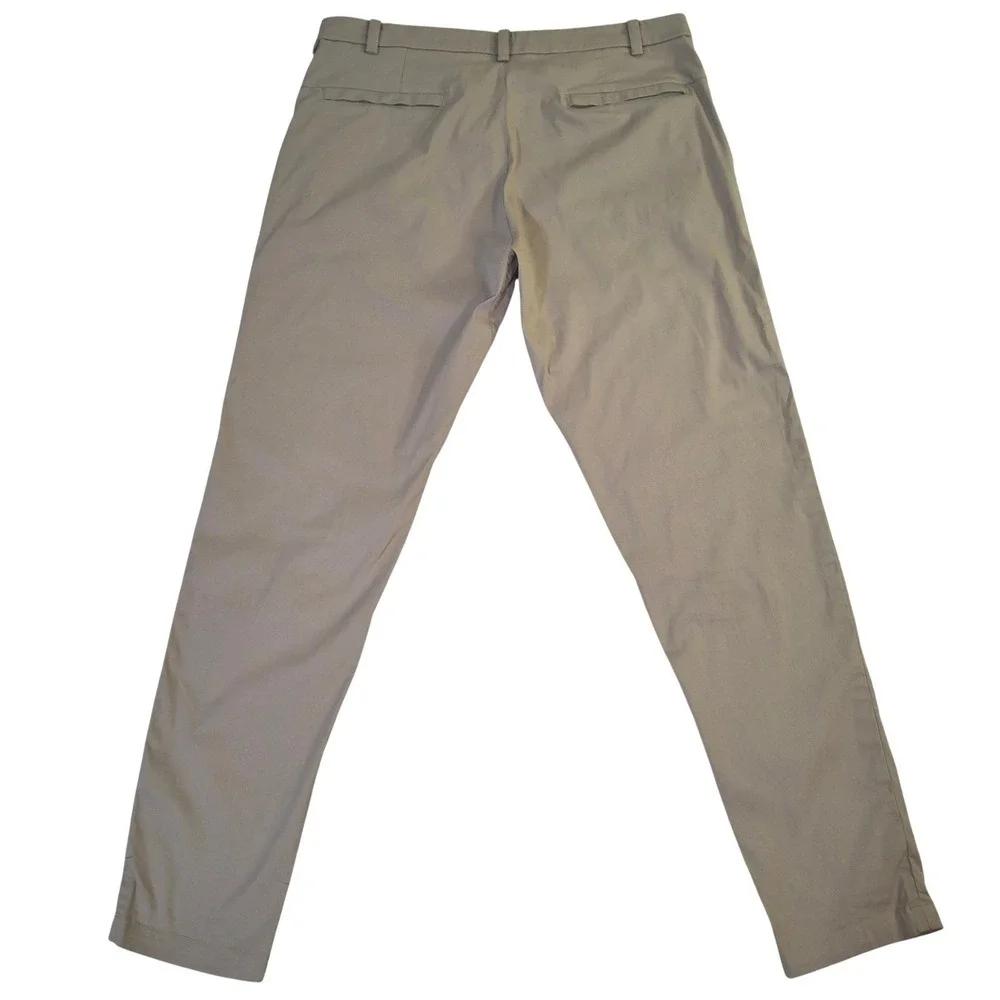 Lululemon Commission Pant Classic Fit Men's 36x33 Tan Khaki Technical Chino